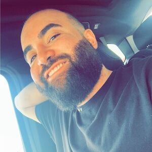 Meet your Posher, Lino